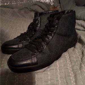 BLACK GUCCI MONOGRAM💯💦